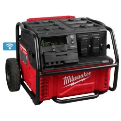 Milwaukee 3300R Roll-On 7200 Watt Portable Power Supply