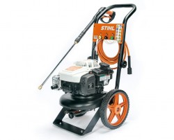 Stihl RB 200 2500 PSI 2.3 GPM Gas Powered Cold Water Pressure Washer with 3 Spray Nozzles